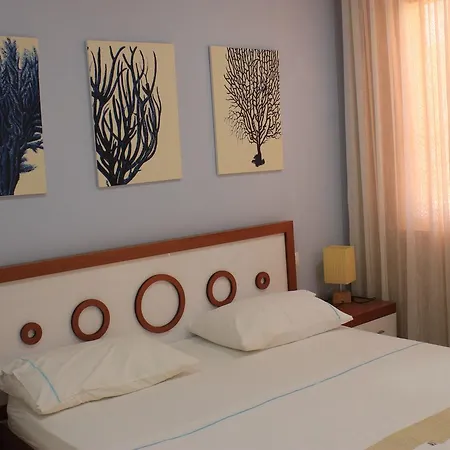 Detari Hotel Shengjin (Lezhe)